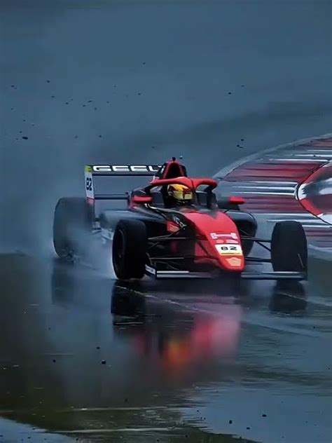 yiran mode racing driverzhouyiran cdrama minidrama cdramashorts