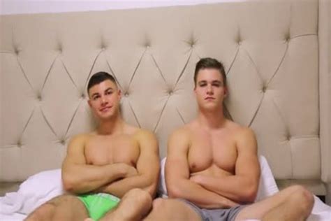 Kyle Dean Gay Porn Videos At Boy Tube