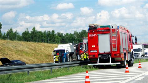 Szuszalewo Tragedia Na Drodze Wojew Dzkiej Nie Yj Trzy Osoby