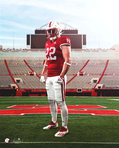 Nebraska Football Unveils Throwback Uniforms Honoring 1983 Huskers ...