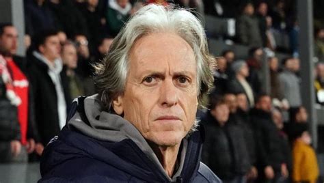 Jorge Jesus Tan Taraftara Mesaj Fanatik Gazetesi Fenerbah E Fb