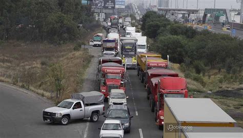 Video Bloqueo En La M Xico Puebla Por Pobladores De Coronango