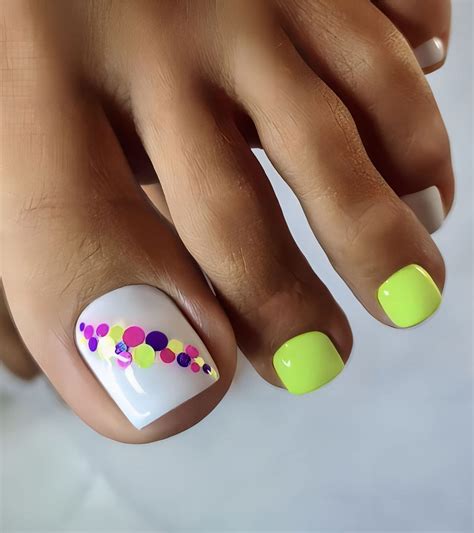 Top 11 Beach Summer Toe Nail Designs To Try In 2024 Don T Miss Out