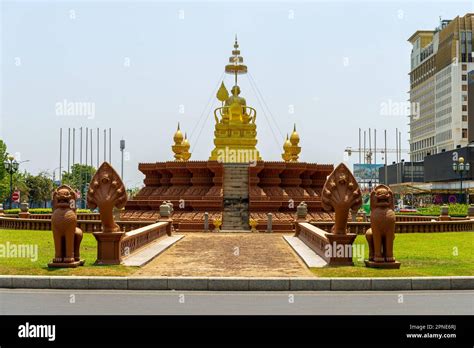 The Statue of Samdech Choun Nath, Phnom Penh, Cambodia Stock Photo - Alamy