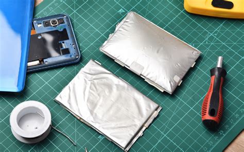 how to dispose of mobile phone batteries