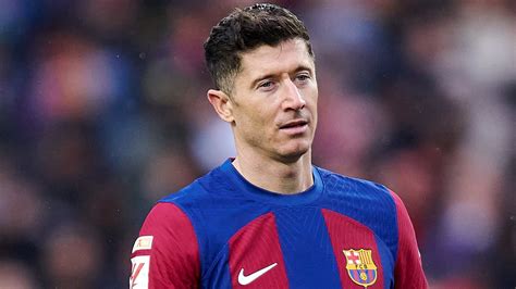 Robert Lewandowski W Centrum Uwagi Strategiczna Decyzja Barcelony