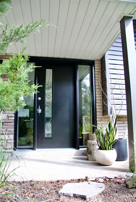 Contemporary Glass Front Doors: Achieving The Perfect Look For Your