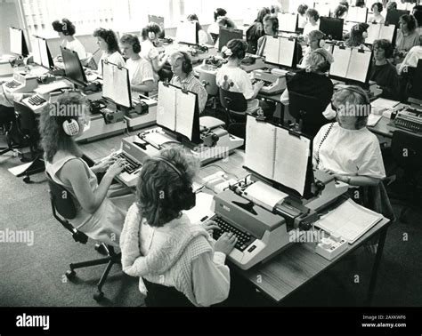 Women Typing S Hi Res Stock Photography And Images Alamy