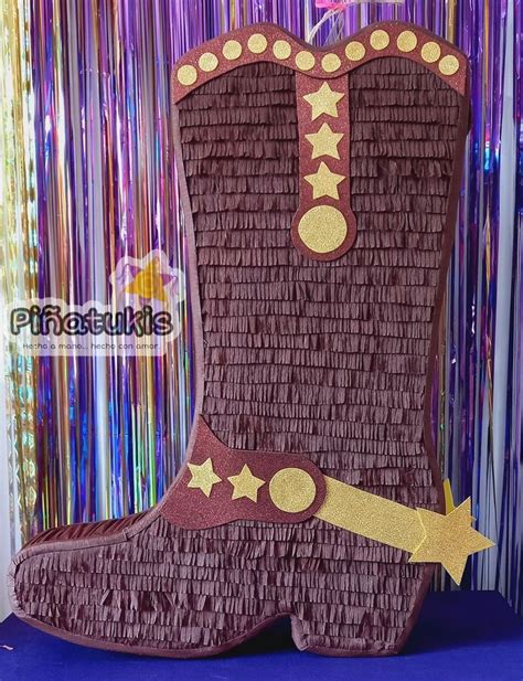 Piñata BOTA Vaquera Piñatas Cowgirl boots square toed Princess