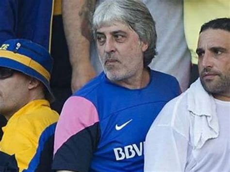 El Gobierno porteño le pidió a Boca que no deje entrar a Di Zeo y a