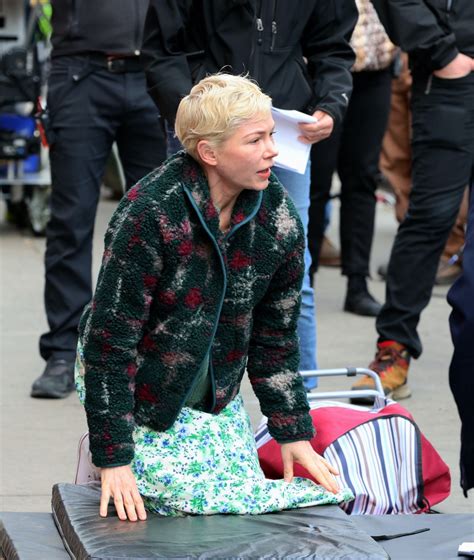 Michelle Williams Filming At The Dying For Sex Set In Brooklyn 04 17 2024 • Celebmafia