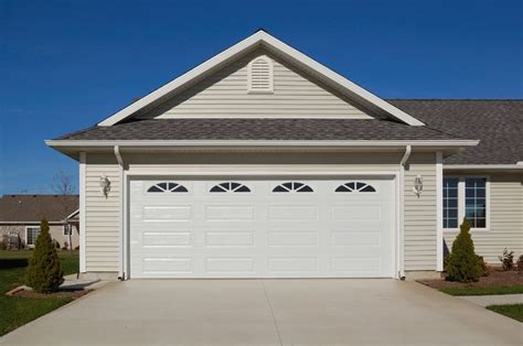 Raised Panel 4283 By C H I Overhead Garage Doors