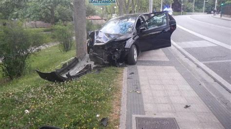 Dos Personas Heridas En Accidentes En Pamplona Una De Ellas Una Mujer De 89 Años Atropellada