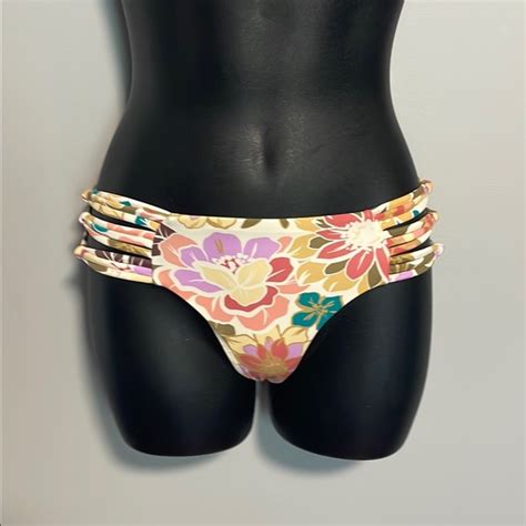 O Neill Swim Oneill Meadows Floral Boulders Bikini Bottom Full Coverage Xs Nwt Poshmark