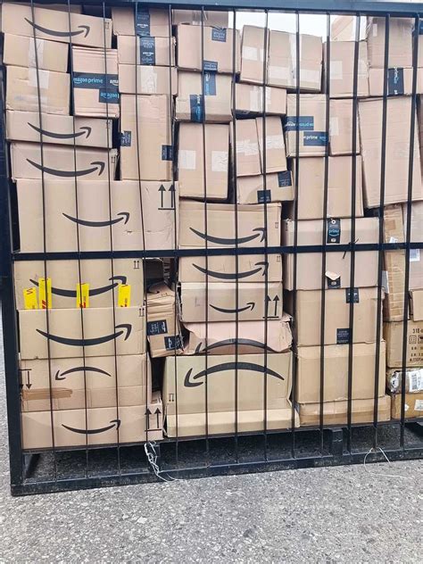 Palety Amazon Zwroty Konsumenckie Nieodebrane Paczki Nadwy Ki Katowice