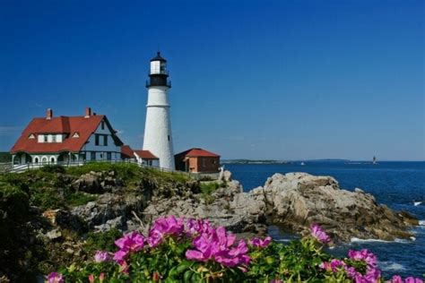 2022 BIG Guide To Maine Lighthouses You Must Explore - VisitMaine.Net