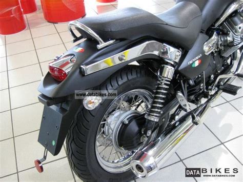 Moto Guzzi Nevada Aquila Nera Moto Zombdrive