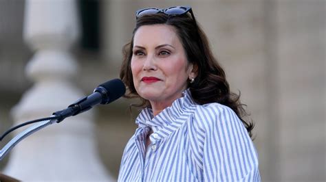 Whitmer up by 9 points in reelection bid: survey