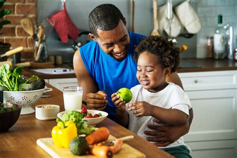 Como manter uma alimentação saudável na infância Brubrinq