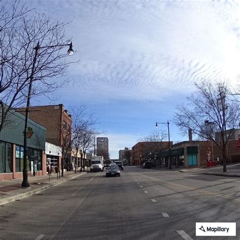 Naked Woman Running Inside Popeyes Restaurant Chicago IL CrimeRadar