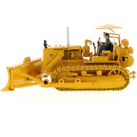 Caterpillar D7C Track Type Vintage Series Tractor | Diecast Masters