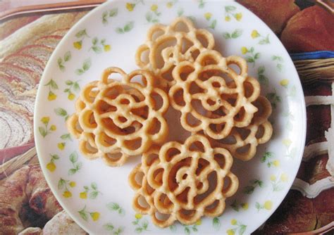 tasty  easy rose cookies recipe