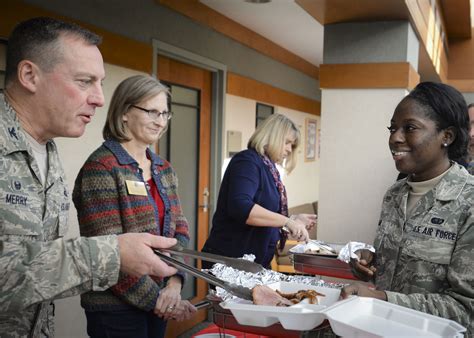 Mortuary team pauses during Thanksgiving luncheon > Air Force Mortuary