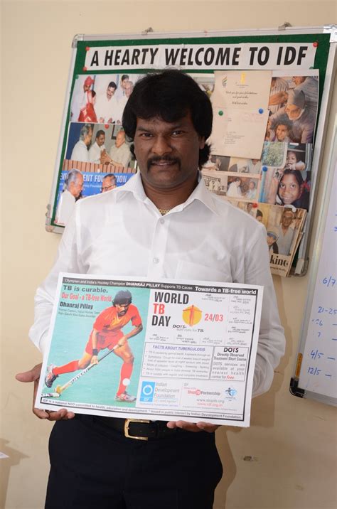 INDIAN DEVELOPMENT FOUNDATION: Hockey Legend Dhanraj Pillay hails IDF work