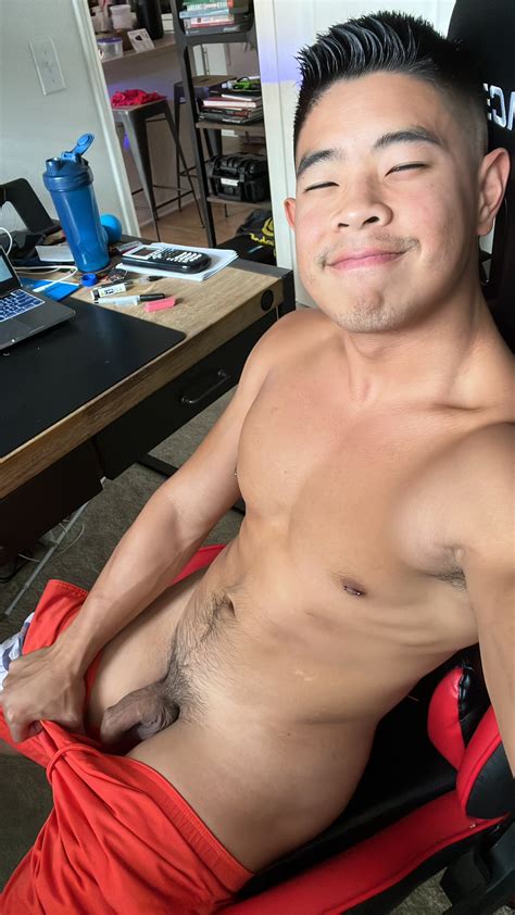 Luke Truong Luketruongxxx Photo Sharing Gay For Fans Forum