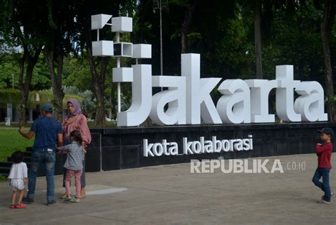 Slogan Baru Dki Jakarta Dikritik Republika Online