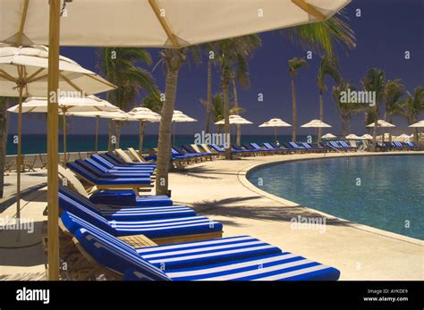 resort pool Mexico Stock Photo - Alamy