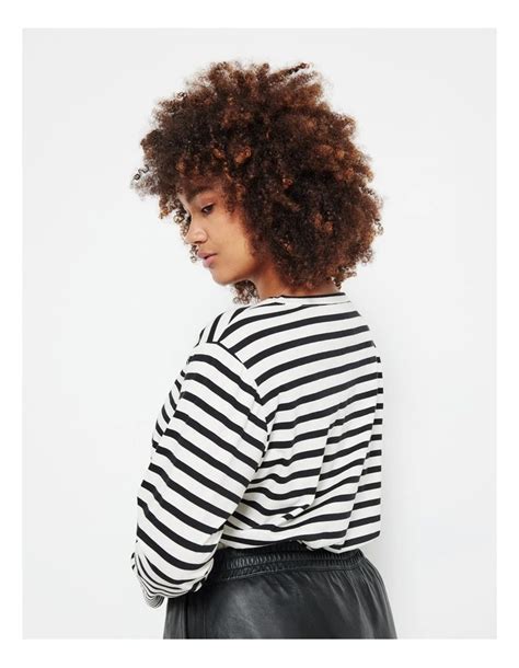 Commonry The Long Sleeve Stripe T Shirt In Black Stripe Myer