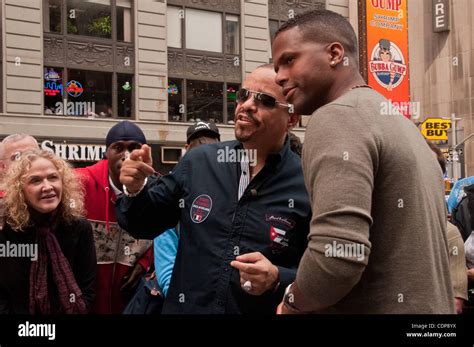 May 03 2011 New York New York Us Ice T Interviewed In Time