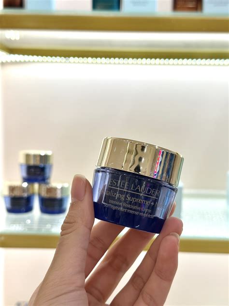 Kem D Ng Ban M Estee Lauder Revitalizing Supreme Night