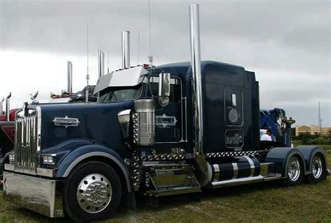 Kenworth w900 Show Trucks, Big Trucks, Kenworth W900, Sleds, Vehicles, Rigs, Modeling, Bob, Star