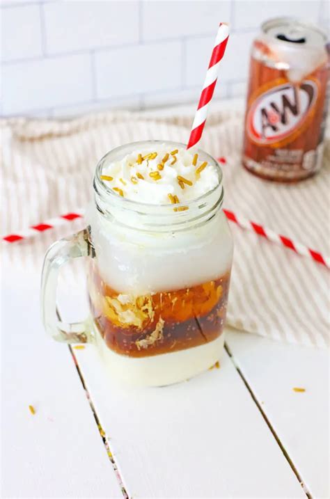 Layered Root Beer Float Cocktail