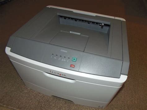 Lexmark E260dn Workgroup Laser Printer 220V 240V Only Please Read