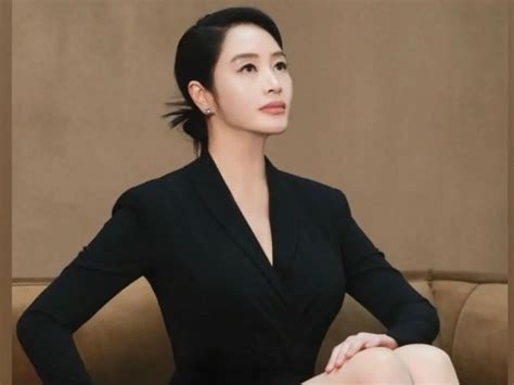 女優キム・ヘス、“50代”が信じられない完ぺきな美貌andスタイル自己管理の「ラスボス」 Wowkorea（ワウコリア）