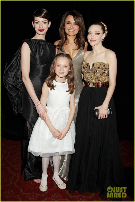 Amanda Seyfried & Eddie Redmayne: 'Les Miserables' NY Premiere!: Photo ...