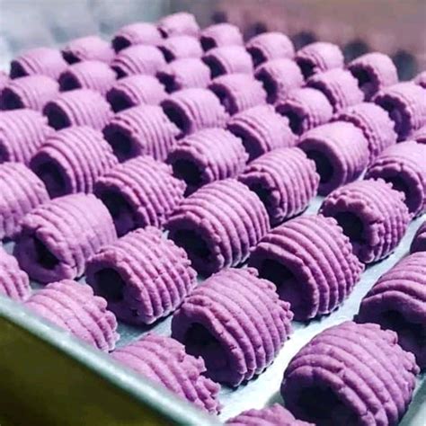 2 Warna Kuih Tart Blueberry Gulung