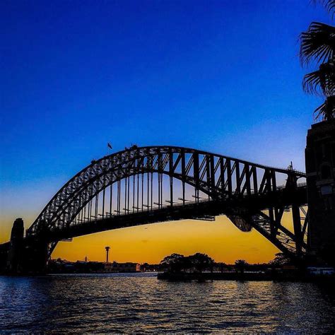 Golden Hour At The Sydney Harbour Bridge Hhexplores Thetravelintern