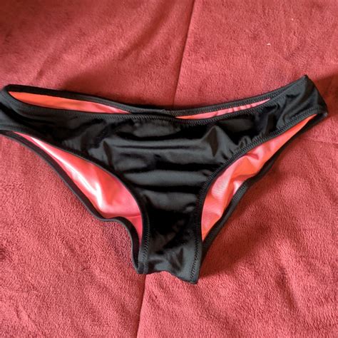 Victorias Secret Pink Mini Bikini Bottom Size Small Gem