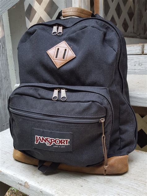 How To Clean A Jansport Backpack (LIKE New!)