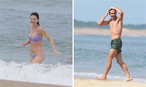 10 Sexy New Úrsula Corberó Bikini Pics