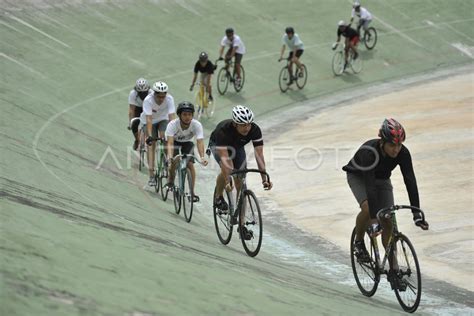 velodrome dibuka umum antara foto