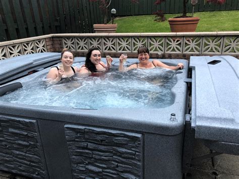 Tuff Spas Tt650 Platinum Hot Tub Exterea