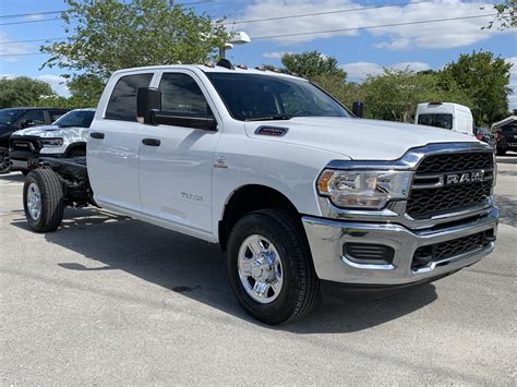 New 2019 Ram 3500 Chassis Cab Tradesman Crew Cab In Norfolk U9t517565 Southern Dodge Chrysler