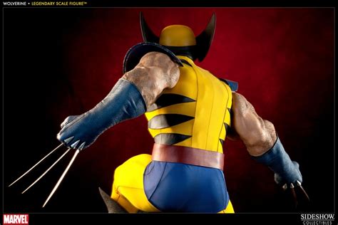 Wolverine Legendary Scale Figure