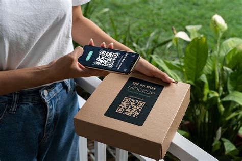 Premium Psd Qr Code On Box Mockup Design