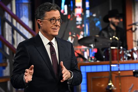 Donald Trump Endorses Stephen Colbert S Show On A Times Sqjuare Billboard